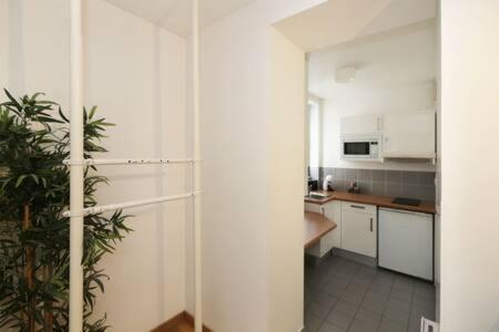 302 - Sejournez Dans Un Studio De Charme A Paris 5 - Flat-Guest Eksteriør billede