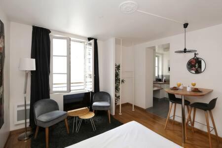 302 - Sejournez Dans Un Studio De Charme A Paris 5 - Flat-Guest Eksteriør billede